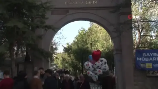 Konya'da mezarlıklarda bayram yoğunluğu yaşandı