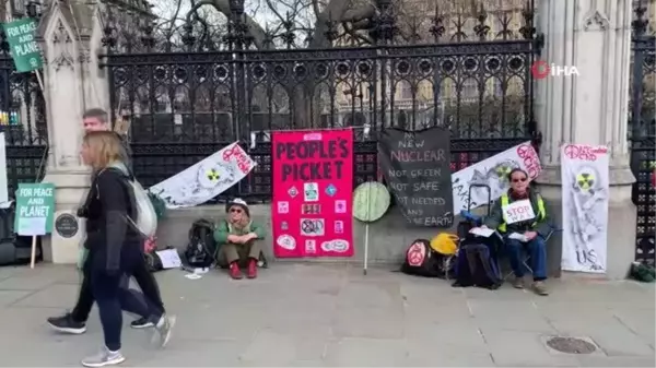 Londra'da iklim değişikliği protestosu