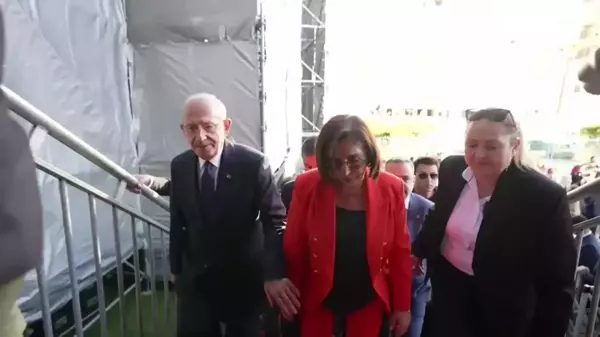 Millet İttifakı İzmir Mitingi… Kılıçdaroğlu: Bu Seçim, Ayrışma Değil Türkiye'ye Demokrasi Getirme Seçimidir