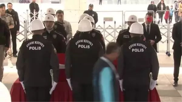 Şehit polis memuru Özgür Barçın, Ankara'da son yolculuğuna uğurlandı