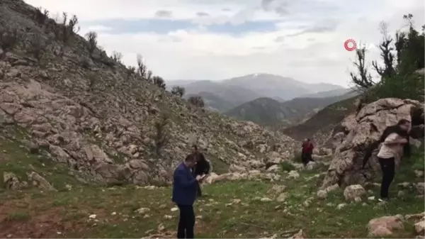 'Ağlayan gelinler' görsel şölen oluşturdu