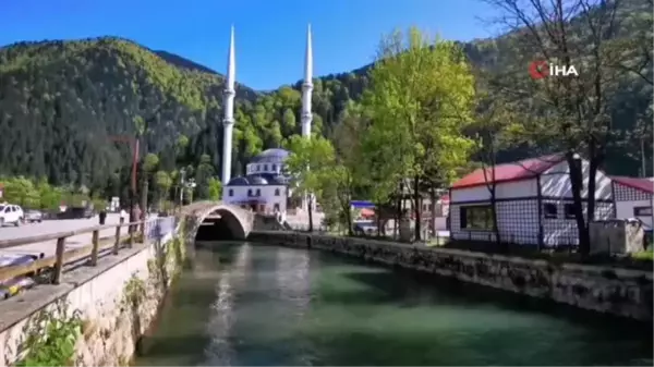 Uzungöl çamurdan arındı, eski görünümüne yeniden kavuştu