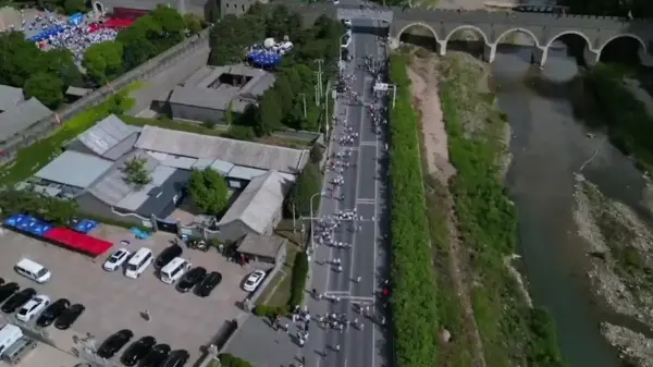 Çin Seddi Maratonu, Muhteşem Manzara Eşliğinde Tianjin'de Düzenlendi