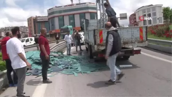 Maltepe'de kamyonet yan yattı, camlar yola savruldu