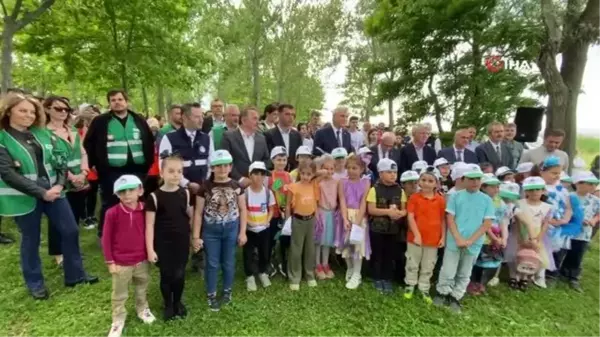 Sapanca Gölü'nden çıkan atıklar görenleri şaşırttı