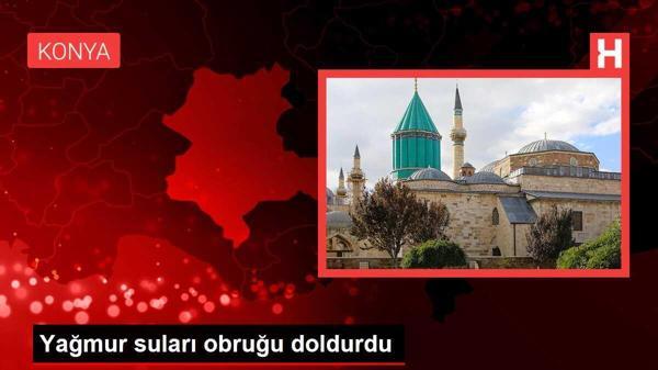 Yağmur suları obruğu doldurdu