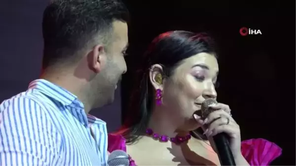 Tuğçe Kandemir konserinde sürpriz evlilik teklifi