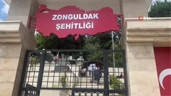 Arife günü mezarlıklar ziyaretçi akınına uğradı