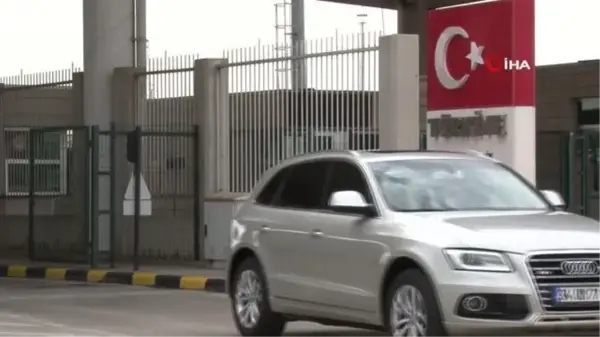 Kurban Bayramı'nı aileleriyle geçirecek gurbetçiler ülkeye giriş yapıyor