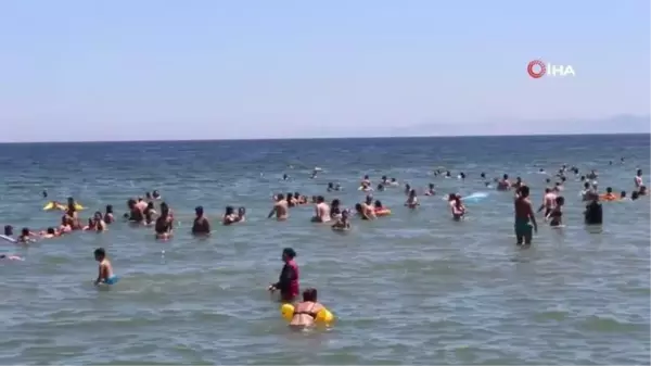 Tekirdağ'da tatilci akını: Bir mahallenin nüfusu ilçe nüfusunu geçti