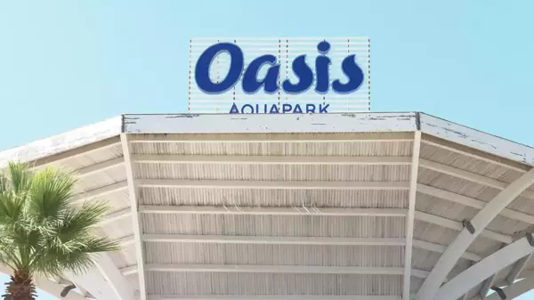 İzmir'deki Oasis Su Parkı Tatilcileri Ağırlamaya Devam Ediyor