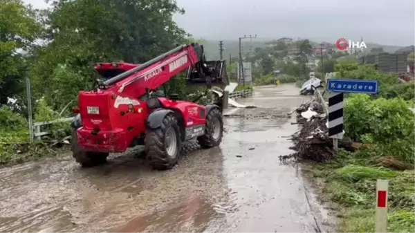 Bartın'da dere yatakları taştı ev ve iş yerleri su altında kaldı