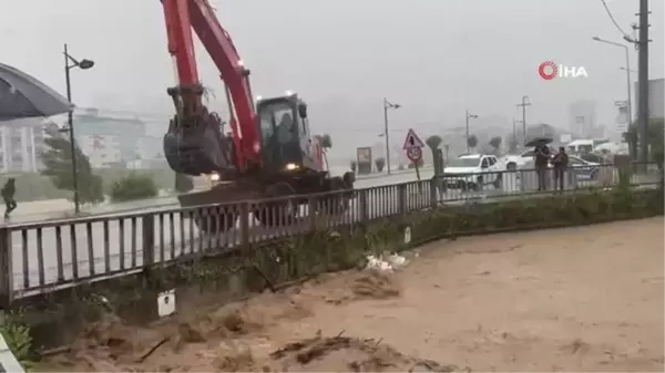 Fatsa sele teslim: Evleri ve iş yerlerini su bastı