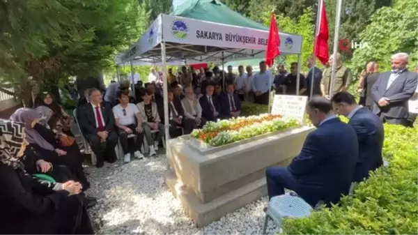 15 Temmuz şehidi 7'nci yıl dönümünde mezarı başında anıldı