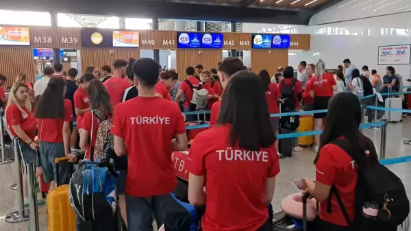 Türk Sporcular Çin'e Yolculuk Etti