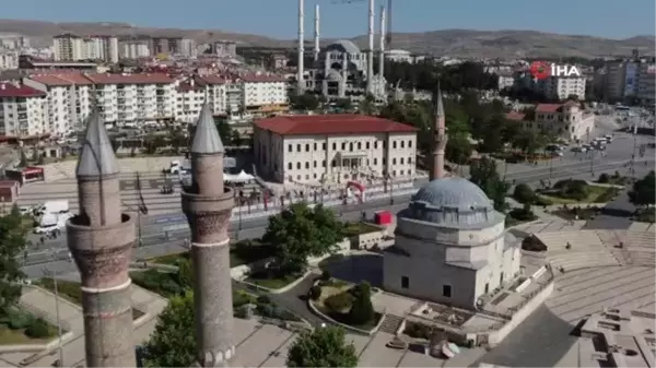 100. Yıl Cumhuriyet Bisiklet Turu Başladı