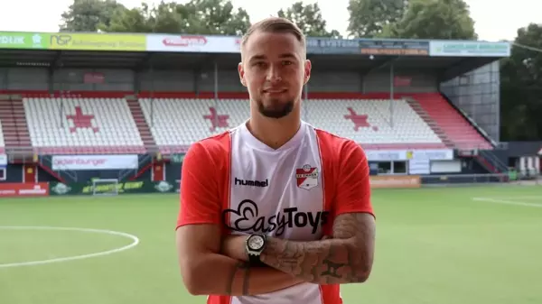 14 yaşındaki kıza cinsel istismarda bulunduğu için hüküm giyen futbolcunun transferi Hollanda'yı ayağa kaldırdı