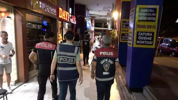 Bursa'da 200 polisin katılımıyla asayiş uygulaması yapıldı