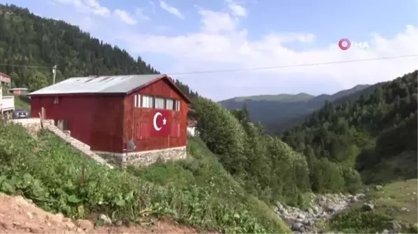 Yayla şenliklerinde Kafkas arı ırkı ve ürünleri tanıtıldı