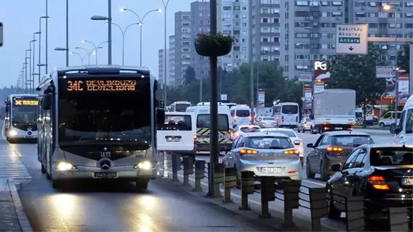 65 yaş ücretsiz ulaşım kartı kalkıyor mu? BAKAN AÇIKLADI! 65 yaş üstü İstanbul Kart kalktı mı?