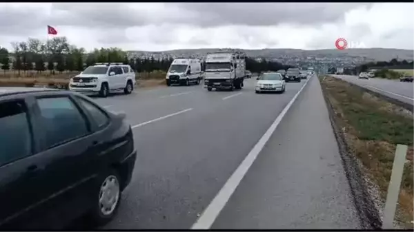 Ankara-Samsun Yolu Elmadağ Mevkiinde Kaza: 3 Kişi Yaralandı