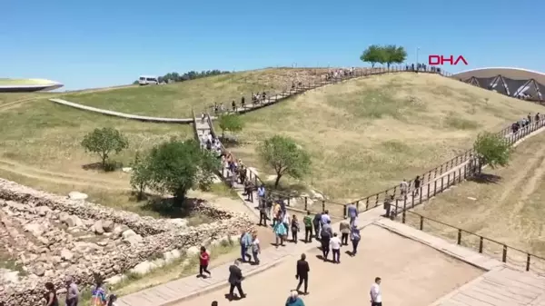 Göbeklitepe Kazı Başkanı: Beton kullanılmadı