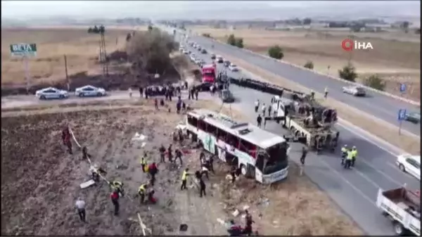 Amasya'da yolcu otobüsü devrildi: 6 ölü, 35 yaralı