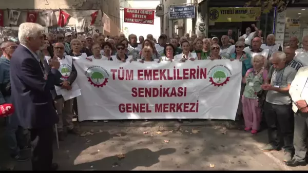 Emekliler, Ankara'da Maaşlarını Protesto Etti: 