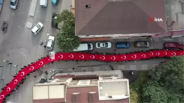 Tuzla'da 350 Metrelik Dev Türk Bayrağıyla 29 Ekim Coşkusu