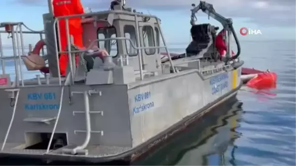 İsveç'te karaya oturan feribottan yeniden petrol sızmaya başladı