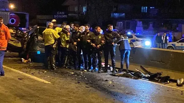 Kocaeli Başiskele'de Otomobil ve Cip Çarpıştı: 2 Ölü, 7 Yaralı