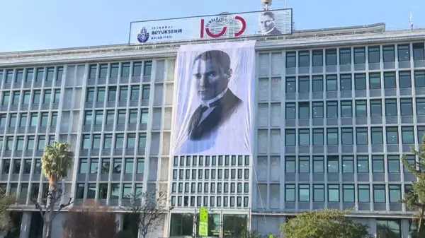 Atatürk'ün ölüm yıl dönümü İstanbul'da törenle anıldı