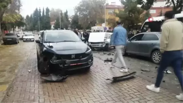 Yalvaç'ta Zincirleme Trafik Kazası: 1 Yaralı