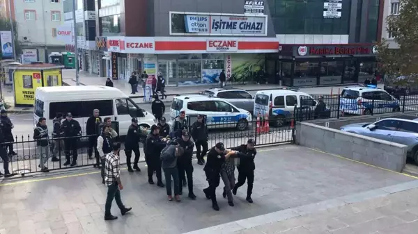 Tekirdağ Çerkezköy'de Polis Ekiplerine Mukavemette Bulunan 6 Şüpheli Yakalandı