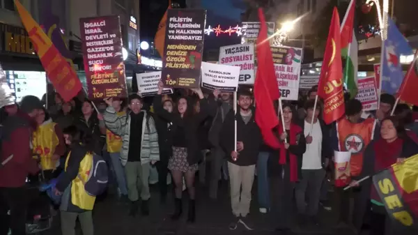 İzmir'de Filistin'e Destek İçin Alsancak Limanı Önünde Eylem: 