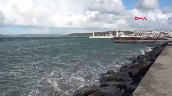 Çanakkale'de Feribot Seferleri İptal Edildi