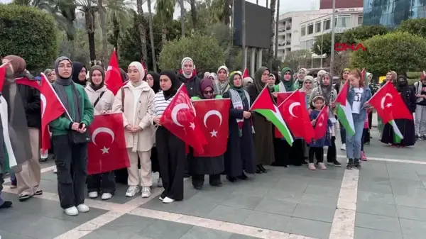 Alanya'da Şehitlere Saygı Filistin'e Destek Yürüyüşü