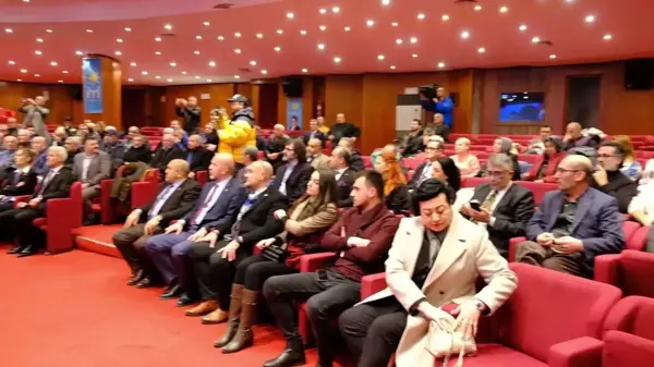 İYİ Parti Genel Başkan Yardımcısı Ali Demir, Nebi Hatipoğlu'na tepki gösterdi