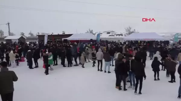 Bitlis Kar Festivali ve Meşaleli Kayak Gösterileri Renkli Görüntülere Sahne Oldu