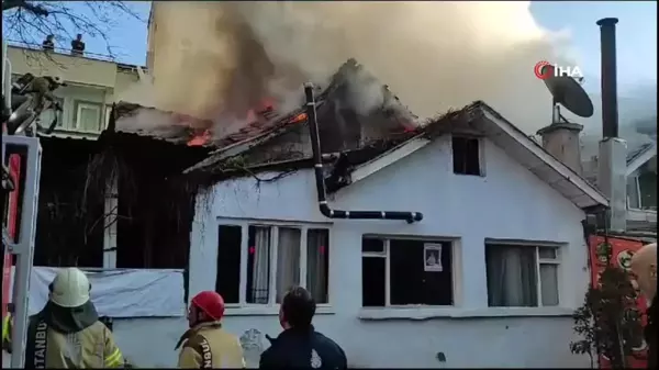 Kurtlar Vadisi'nin ünlü kıraathanesi alevlere teslim oldu