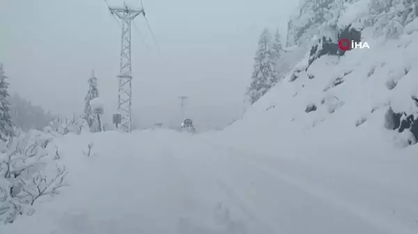 Artvin olumsuz hava koşullarıyla mücadele ediyor