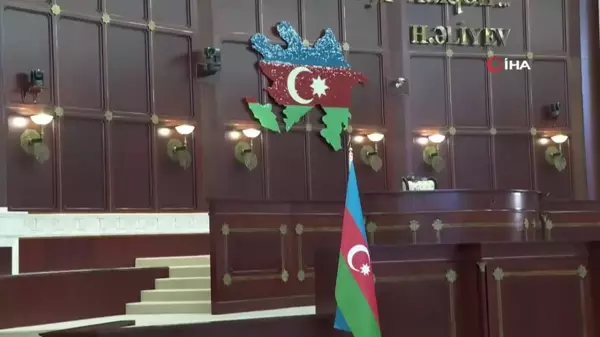 Azerbaycan Cumhurbaşkanı Aliyev yemin ederek görevine başladı