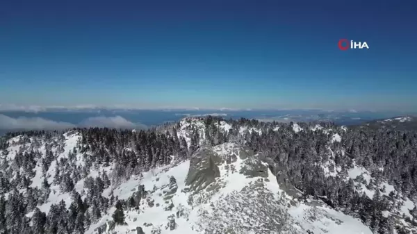 Uludağ'ın ayak basılmayan karla kaplı yayları dron ile görüntülendi