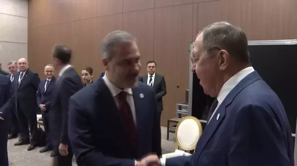 Dışişleri Bakanı Hakan Fidan, Rusya Dışişleri Bakanı Sergey Lavrov ile Görüştü