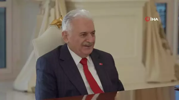 Azerbaycan Cumhurbaşkanı Aliyev, TDT Aksakallar Heyeti Başkanı Yıldırım'ı kabul etti