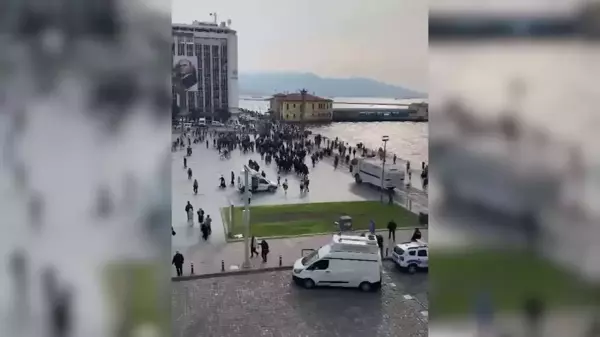 İzmir'de Nevruz mitingi sonrası terör örgütü propagandası yapan 7 kişi gözaltına alındı