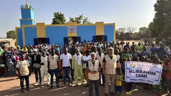 Help Yetim, Mali'de Yaptığı Hazreti İbrahim Camii'nin Açılışını Gerçekleştirdi