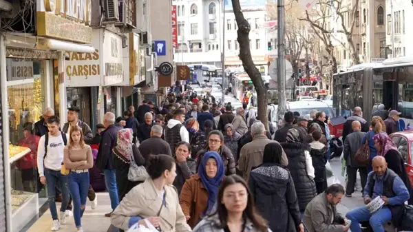 Başkentteki bayram telaşı böyle görüntülendi