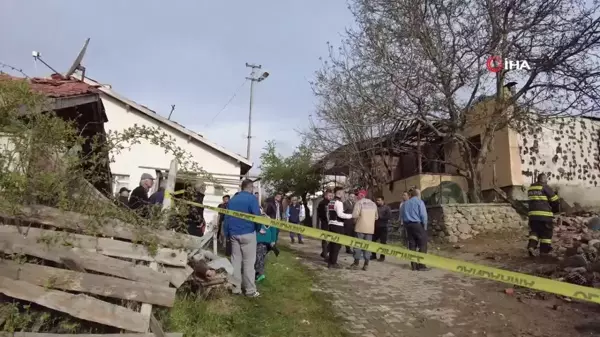 Çankırı'da korkutan yangın: Vali Taşolar, gözyaşlarına boğulan yaşlı adamı böyle teselli etti