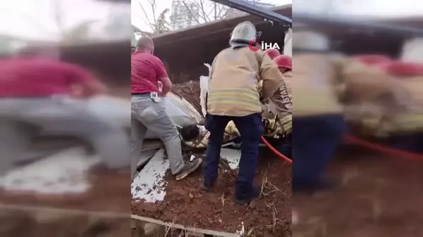 Kartal'da feci kaza: Kamyonun dorsesinin altında kalan işçi hayatını kaybetti